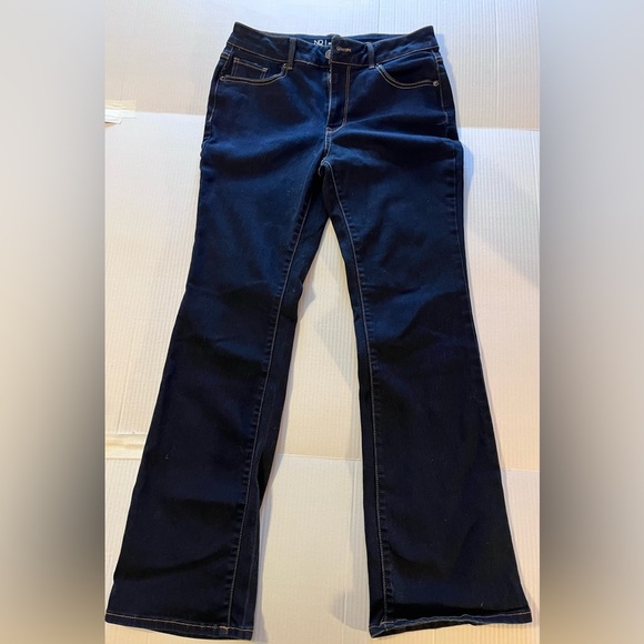 NO Boundaries Jeans stretch Size 11. - Picture 6 of 10